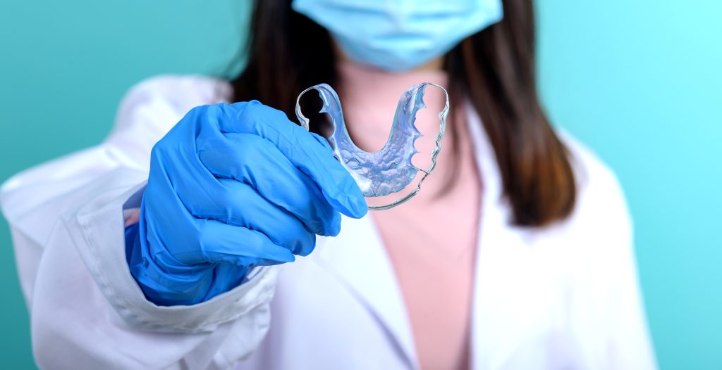 contenzione e recidiva ortodontica